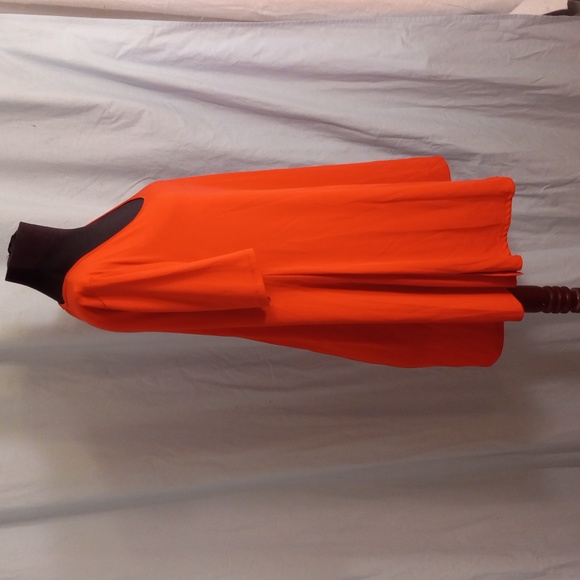 LuLaRoe XS Orange Stretcchy Perfect Tee Shirt - Picture 3 of 6